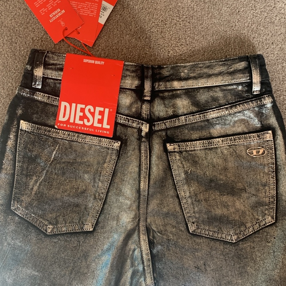 Diesel Alys-J Metallic Effect Straight Leg Jeans size 12y or womans s - Picture 3 of 10